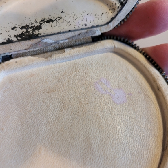 Vintage Navy Blue Leather Compact - Picture 7 of 9